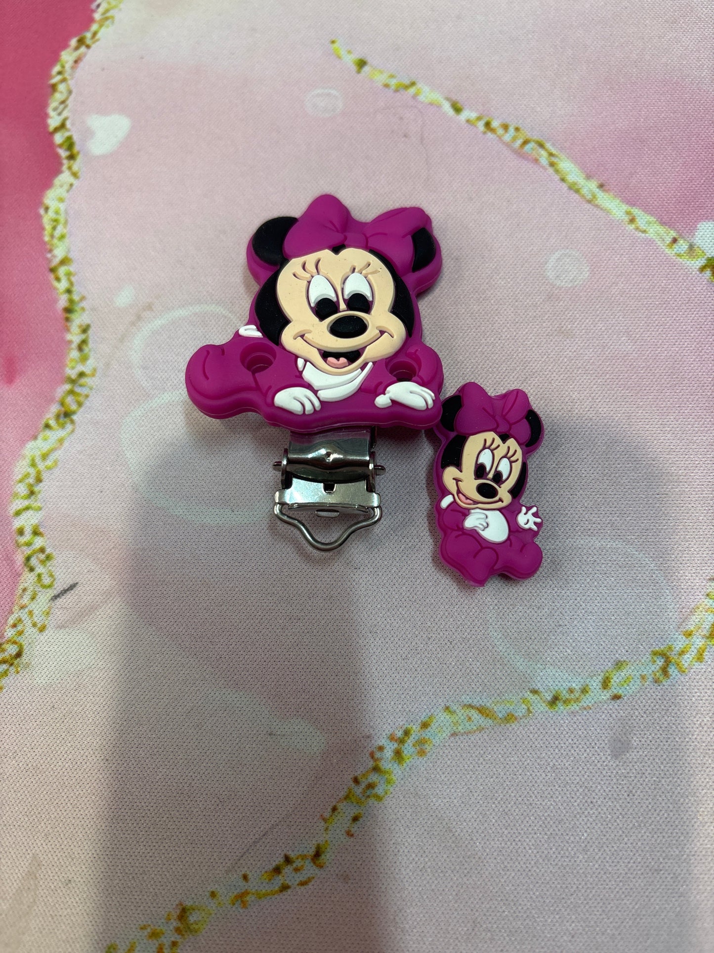 Minnie Fuschia