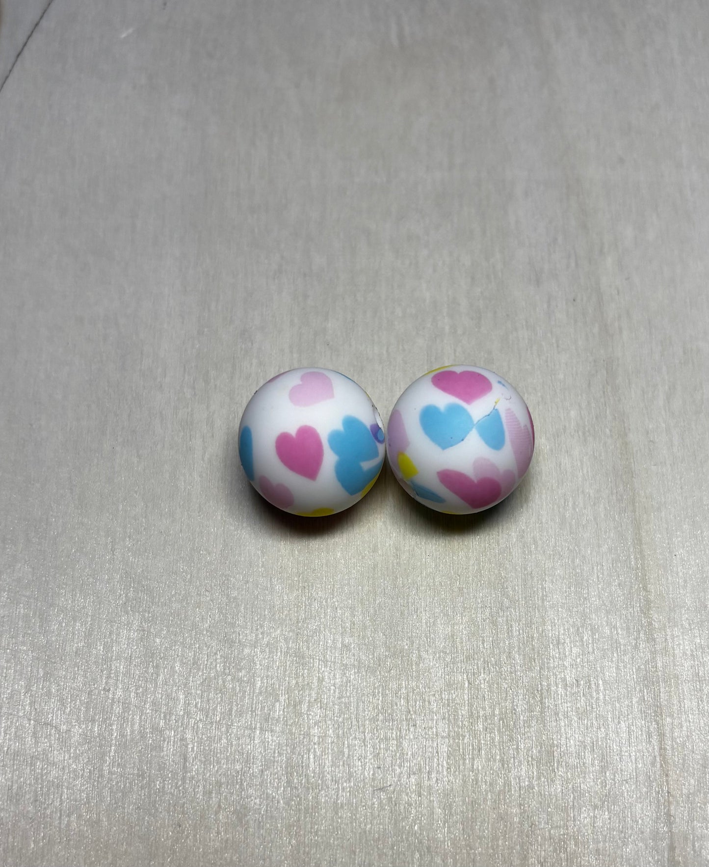 Perle cœur multicolore