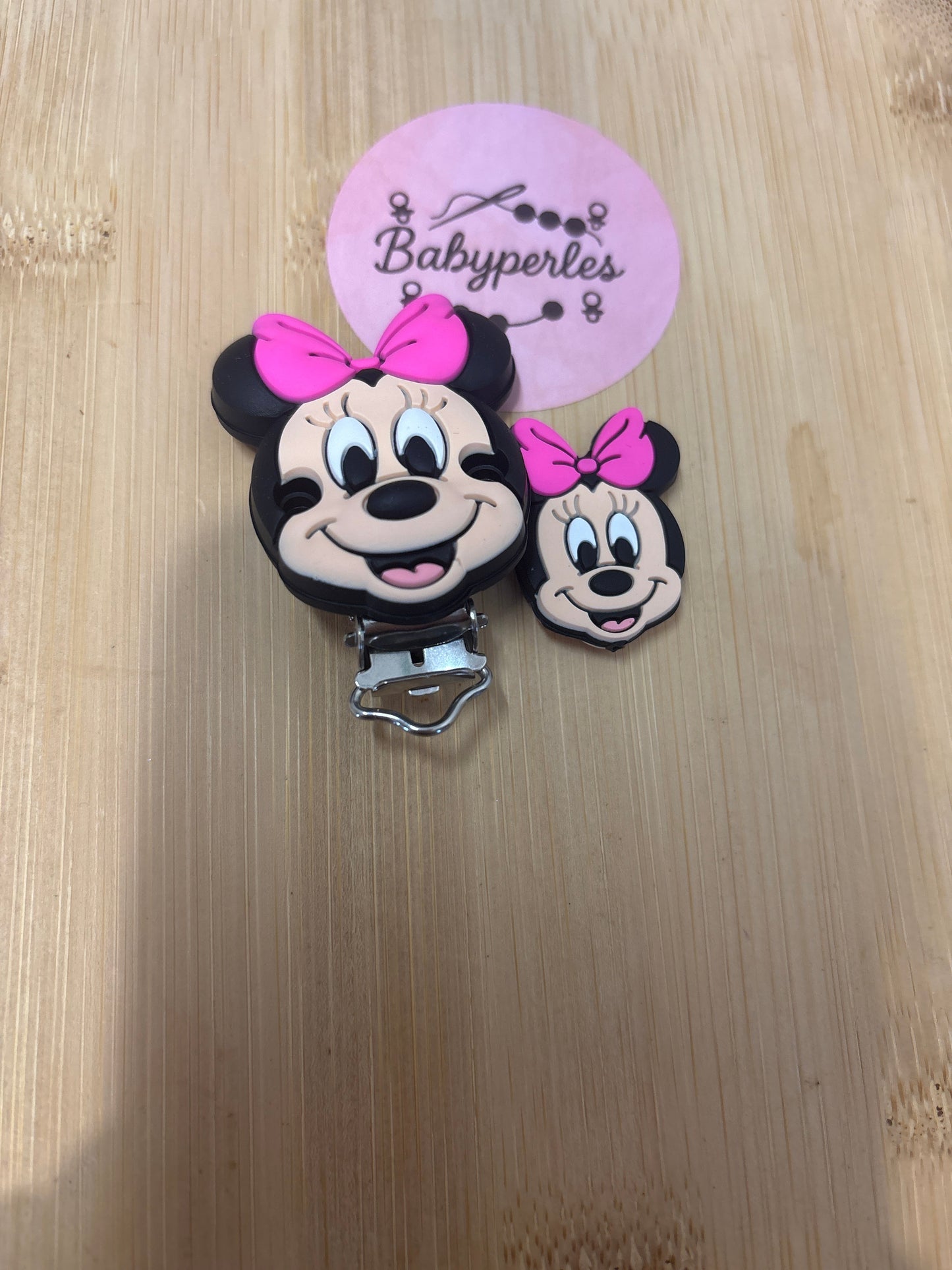 Minnie noeud fushia