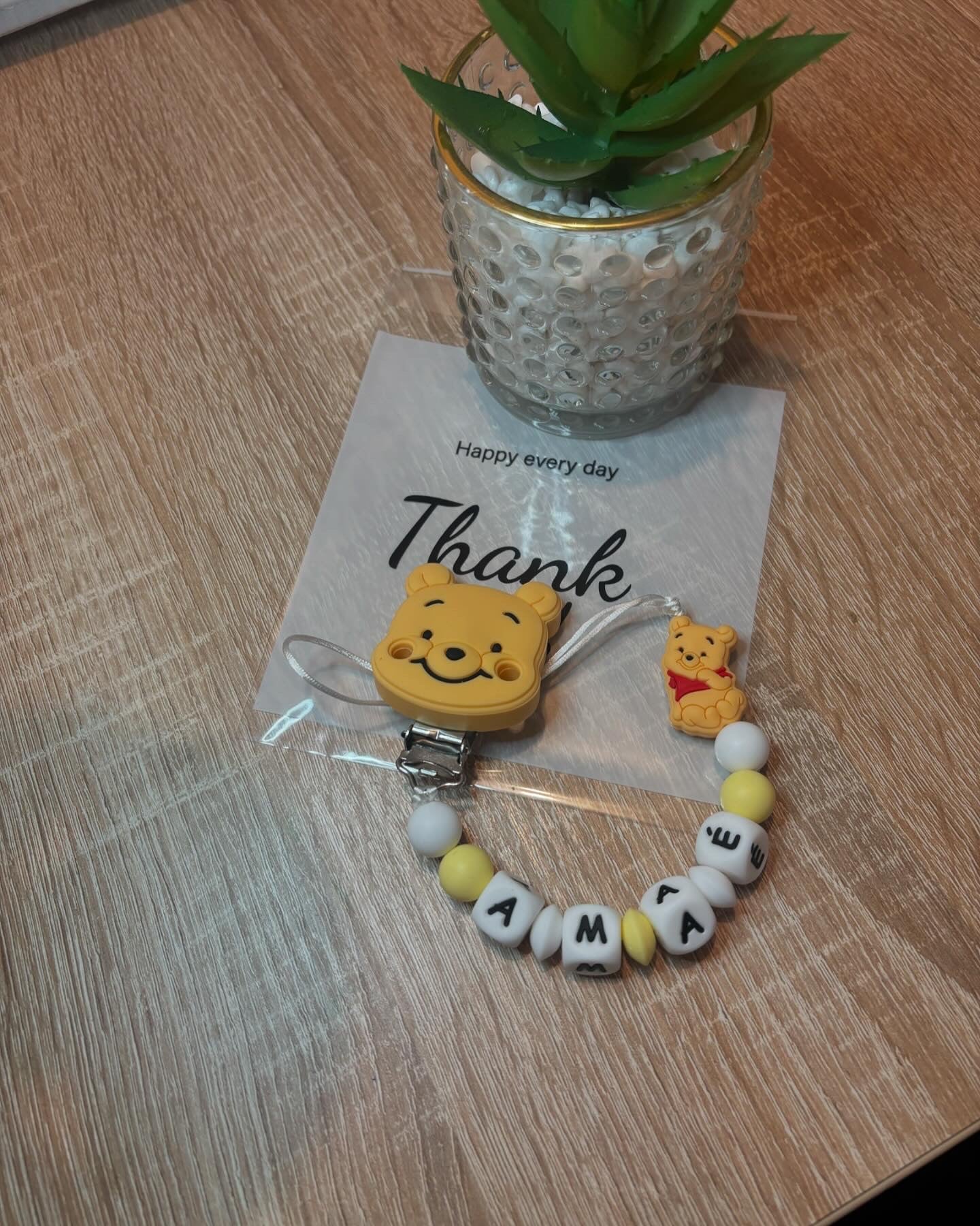 Attache tétine Winnie l’ourson