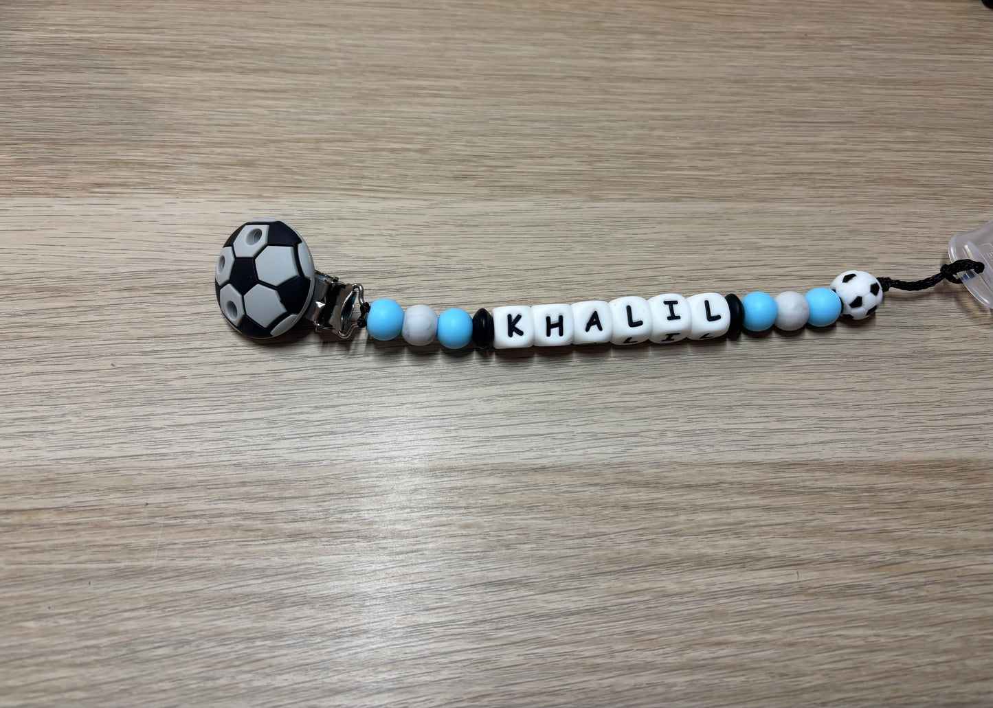 Attache tétine ballon de foot