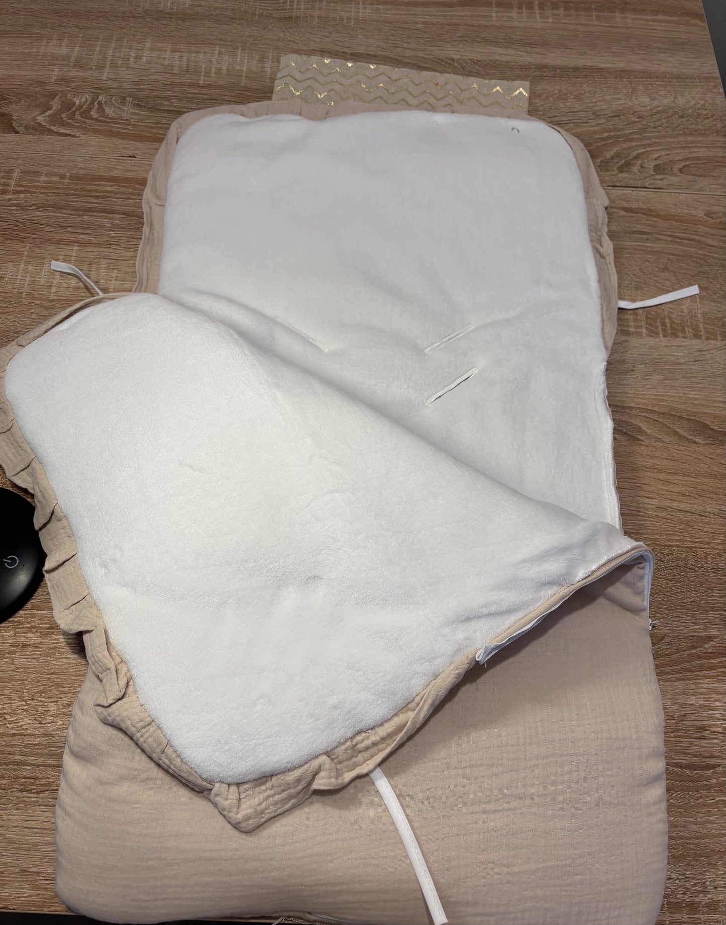 Nid d’ange en coton de gaz  ou minky polaire