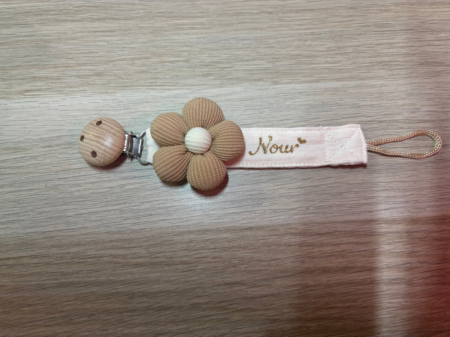 Attache tétine en gaz de coton