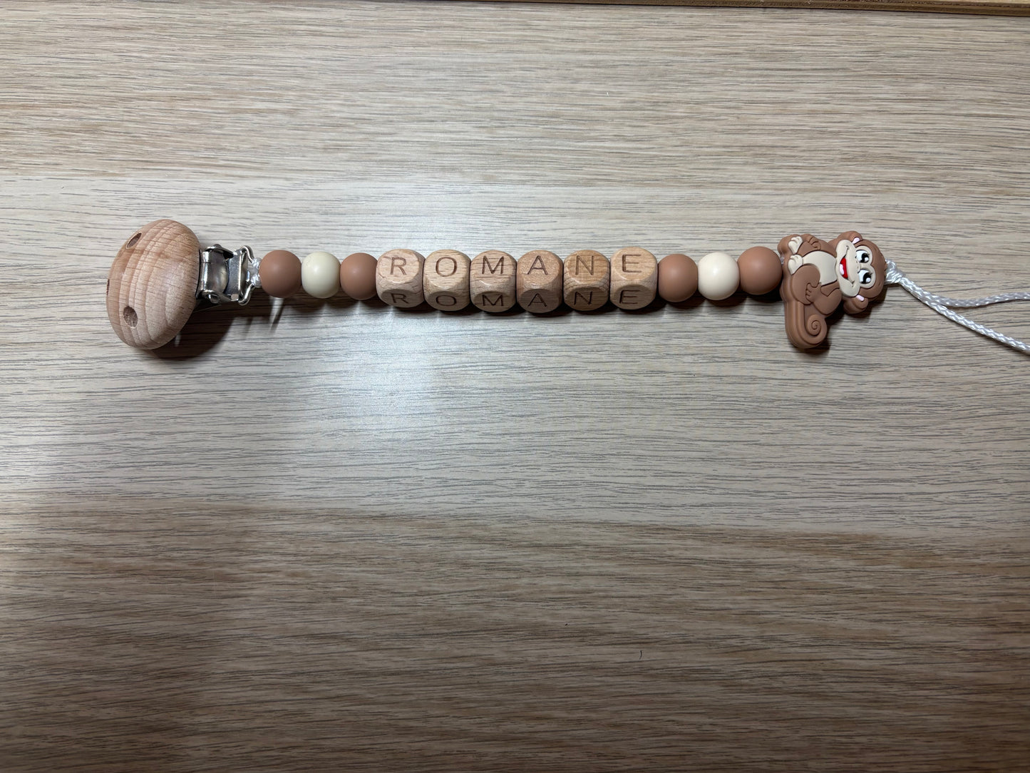 Attache tétines simples , animaux et drapeaux