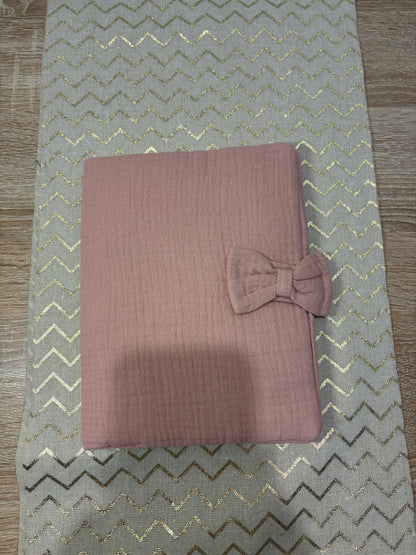 Carnets de santé en gaz de coton avec petit noeud