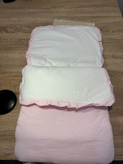 Nid d’ange en coton de gaz  ou minky polaire