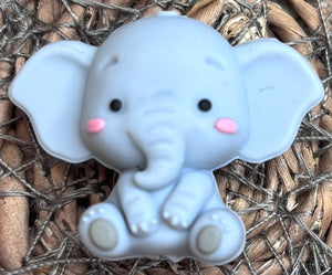 Éléphant gris 